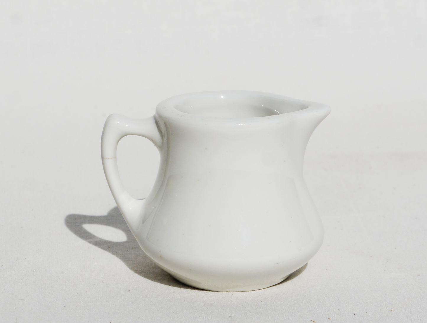 deco lady creamer