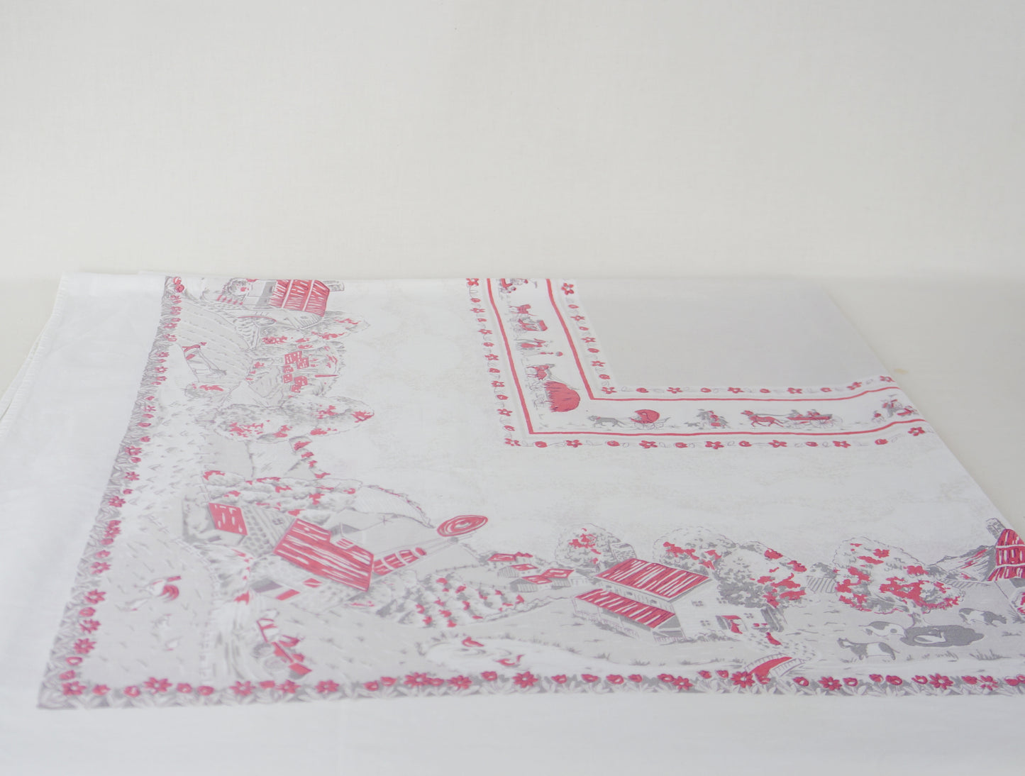 horse & buggy tablecloth